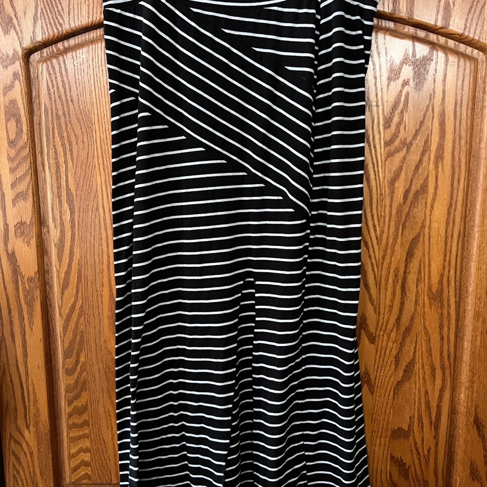 2 for $12 💲⬇️ - Mossimo Supply Co. Black and White A-Line Skirt